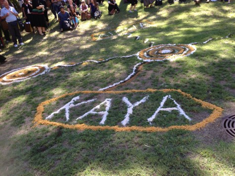 Kaya (Hello). Drawn by Roni Forrest for the Aboriginal Cultural Expo at Curtin University, 22 March 2013. Courtesy of SWALSC Kaya (Hello). Drawn by Roni Forrest for the Aboriginal Cultural Expo at Curtin University, 22 March 2013. Courtesy of SWALSC